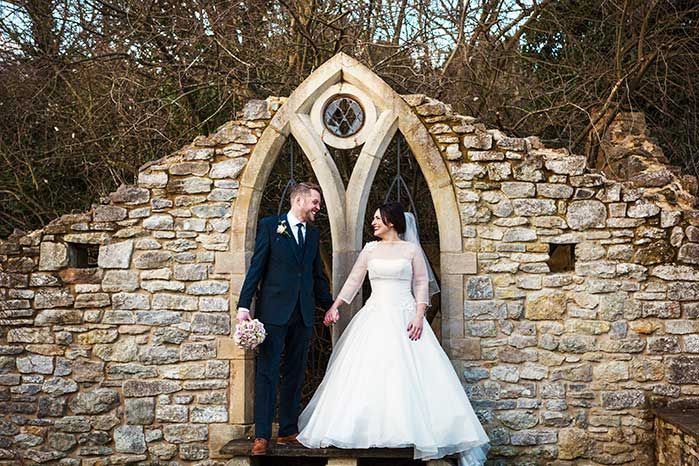 Наречений і наречена в Англії